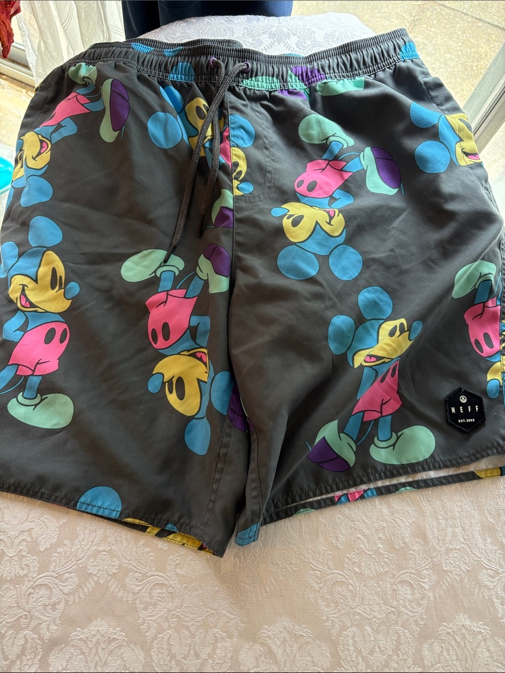 Mens Neff Disney Mickey Mouse Psychedelic Swim Board Short Size XL  Pockets